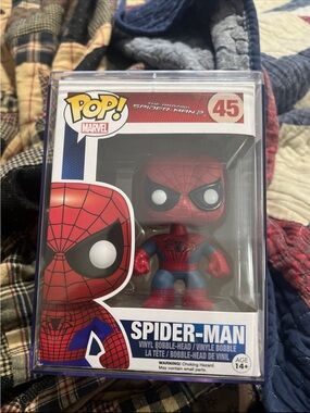 Funko Boxed Pop! Vinyl Figure - Blue and White Backing